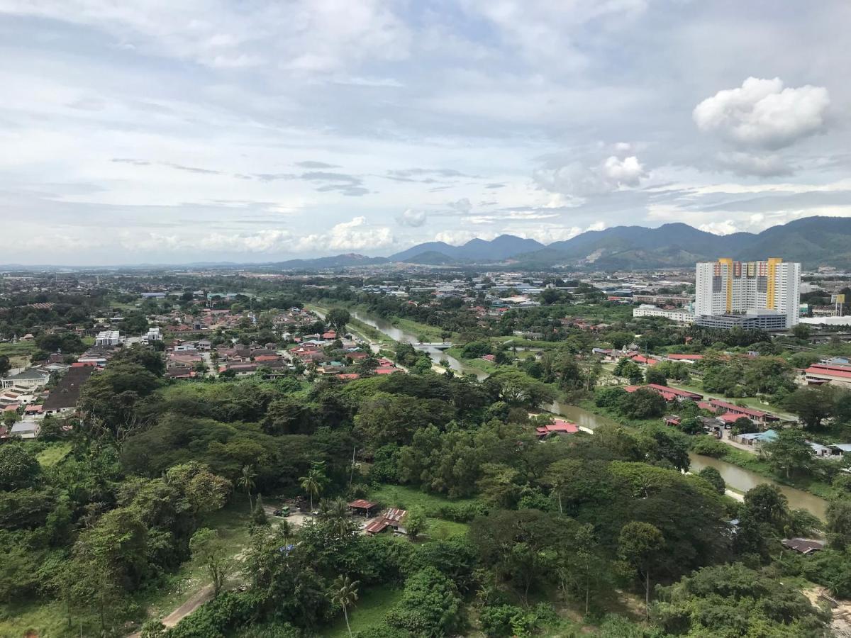 Wabi-Sabi Guesthouse At Ipoh Town 侘寂风民宿 Buitenkant foto